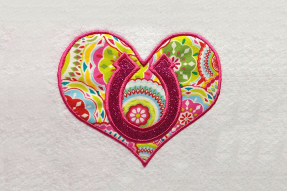 A Horseshoe Heart Applique Review for Gift Crafters